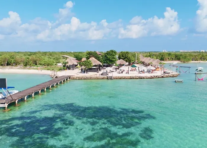 Conch Shell Cottage And The Poolclub At Mahogany Bay! San Pedro 